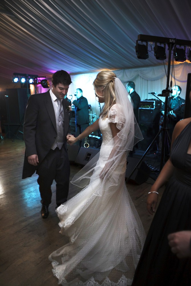 bride and groom dancing dance floor